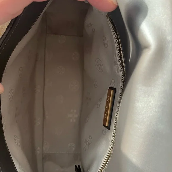 Tory Burch Willa Grey Quilted Versatile Shoulder Crossbody Bag - Picture 10 of 15